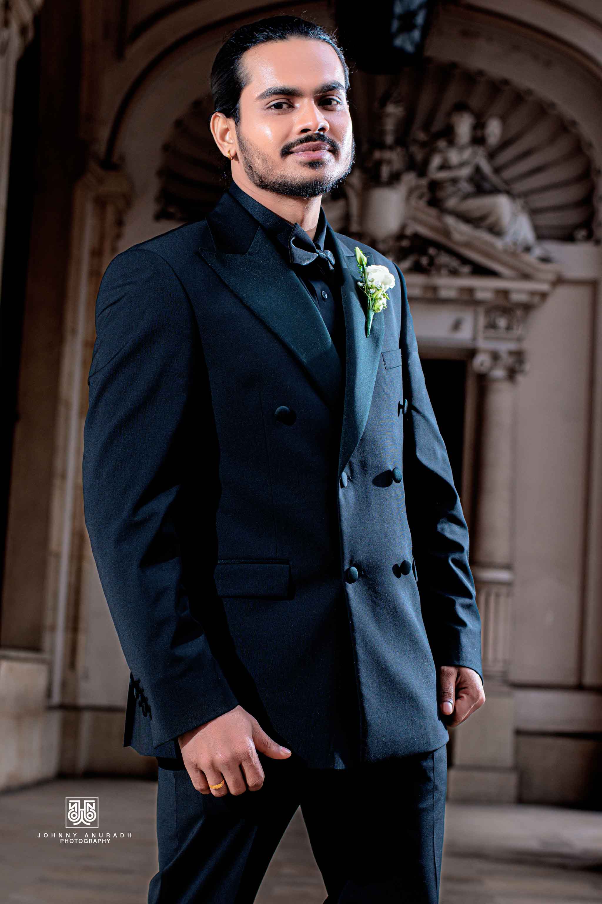 VISHWANI & KANISHKA - Image 12